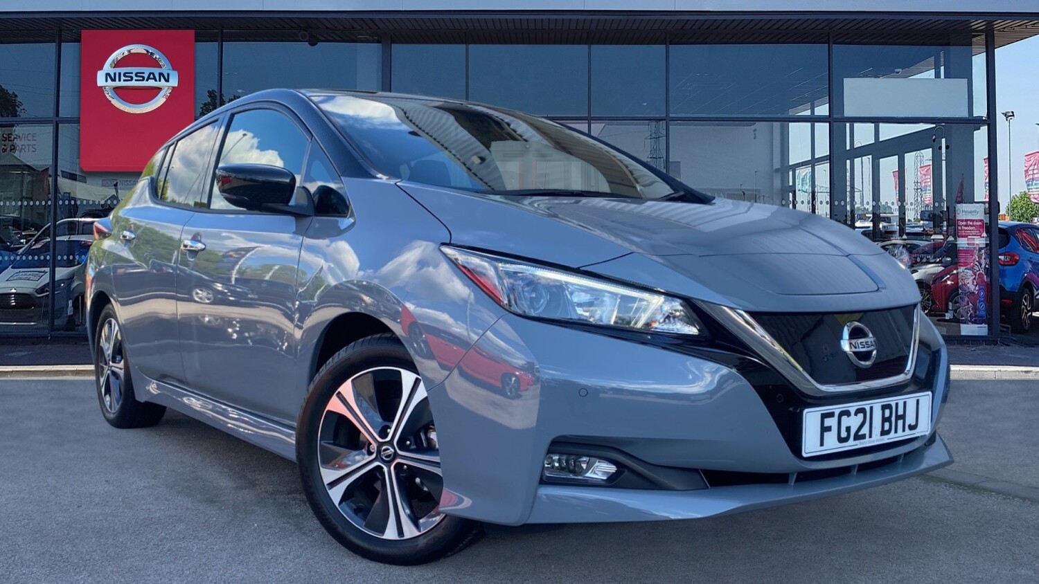 Used Nissan LEAF 110kW 10 40kWh 5dr Auto Electric Hatchback for Sale